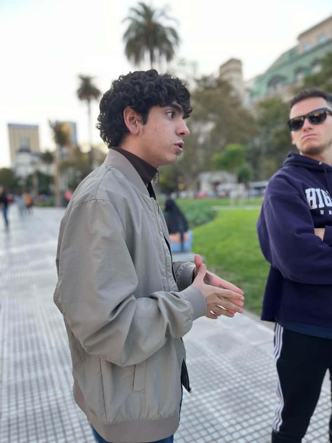 100% History and architecture of Buenos Aires - Avenida de Mayo’s European-style grandeur and the buildings you’ll notice