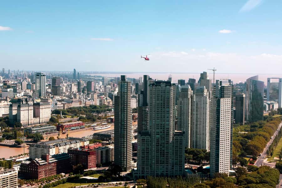 5hs Small Group City Tour of Buenos Aires with Street Food - Retiro, Recoleta, and El Ateneo: Big City Views and a Bookstore Surprise