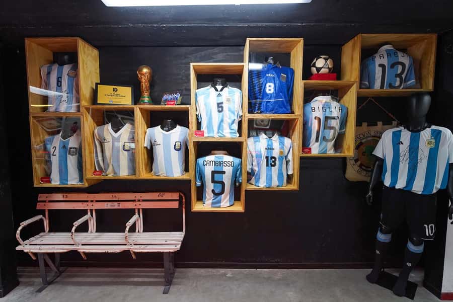 AllMaradona Buenos Aires: Maradona House Museum and Stadium - Should you book this AllMaradona Buenos Aires tour?