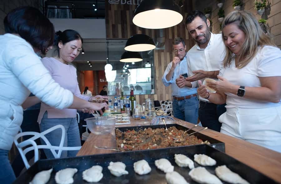 Argentinian Empanadas Cooking Experience in Palermo, Bs As - Your Chef, Your Maté Moment: Why the Instructor Part Matters