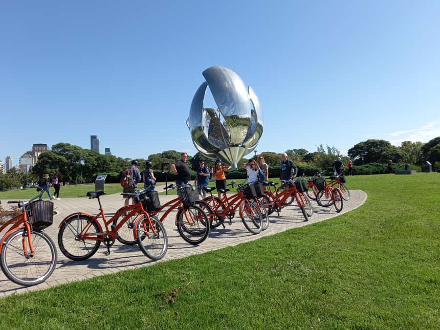 Bike Tour: Buenos Aires to the North - French touches and national art: Embassy and museum time