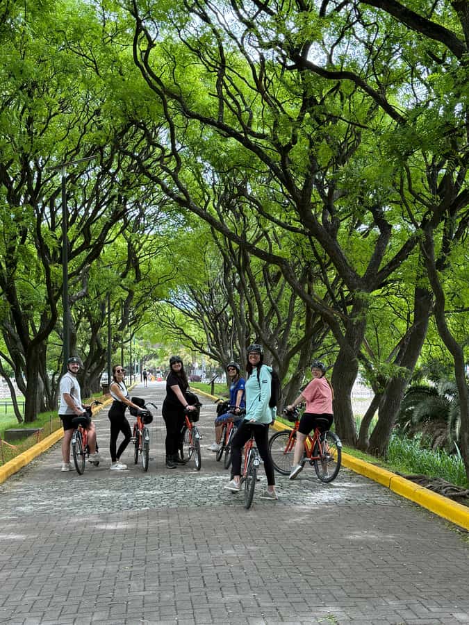 Bike Tour: Buenos Aires to the South - La Boca and La Bombonera: football passion up close on your bike