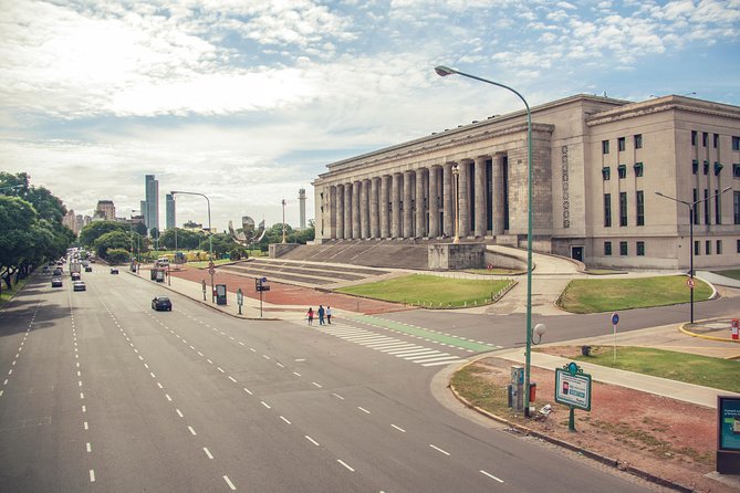 Buenos Aires Bike Tour: North Districts, Recoleta and Palermo - How the Ride Feels: Cobblestones, Traffic Moments, and Your Comfort Level