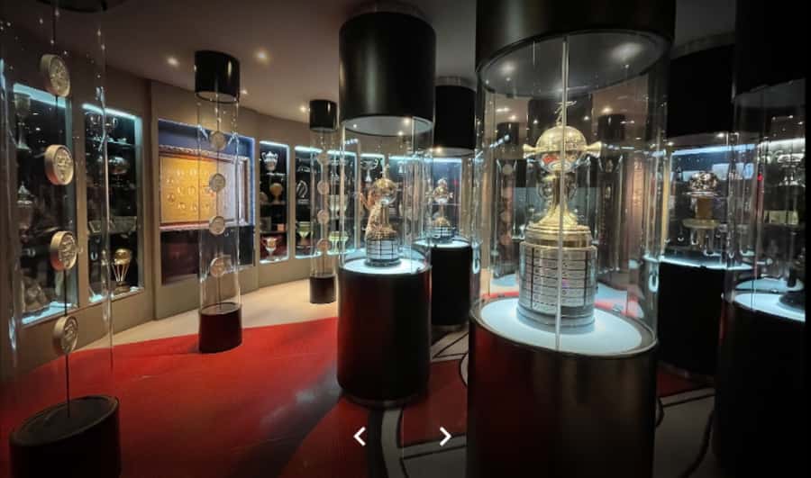Buenos Aires: Boca Juniors and River Plate Football Tour - Stop 1: The Museum Side of La Bombonera (Boca Juniors)