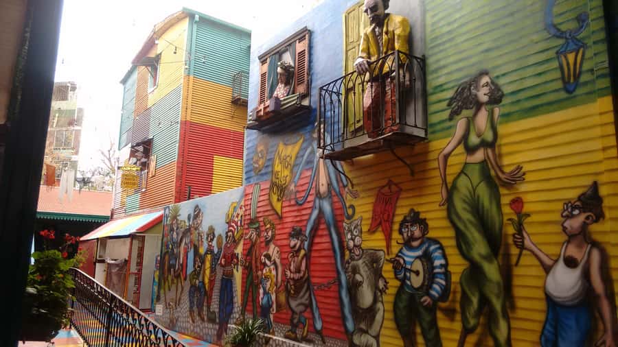 Buenos Aires: City Highlights Guided Tour with Transfer - Street Food Option: Included Doesn’t Always Mean Good Value