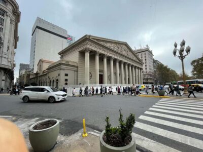 Buenos Aires: Customizable City Tour in Polish - The big idea: a private city tour you can customize in Polish