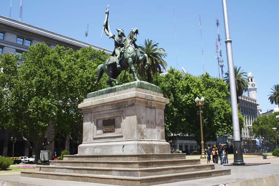 Buenos Aires: Historic District Private Guided Walking Tour - The Cabildo: Colonial Town Council Life in Plain Sight