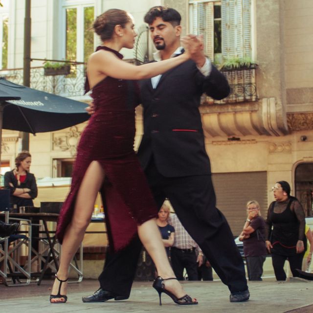 Buenos Aires: Intimate Tango Experience - Where you practice matters: milongas and tango parlors in Buenos Aires