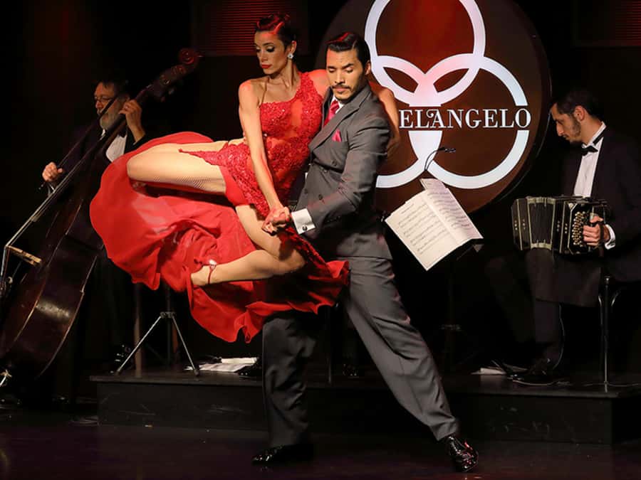 Buenos Aires: Live Michelangelo Tango & Folklore Show Ticket - How the Michelangelo Show Plays Out (Tango Couples, Folklore, and Named Musicians)