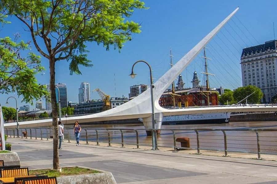 Buenos Aires: Montserrat, San Telmo, La Boca, and Puerto … - How the four hours are built for momentum (not burnout)