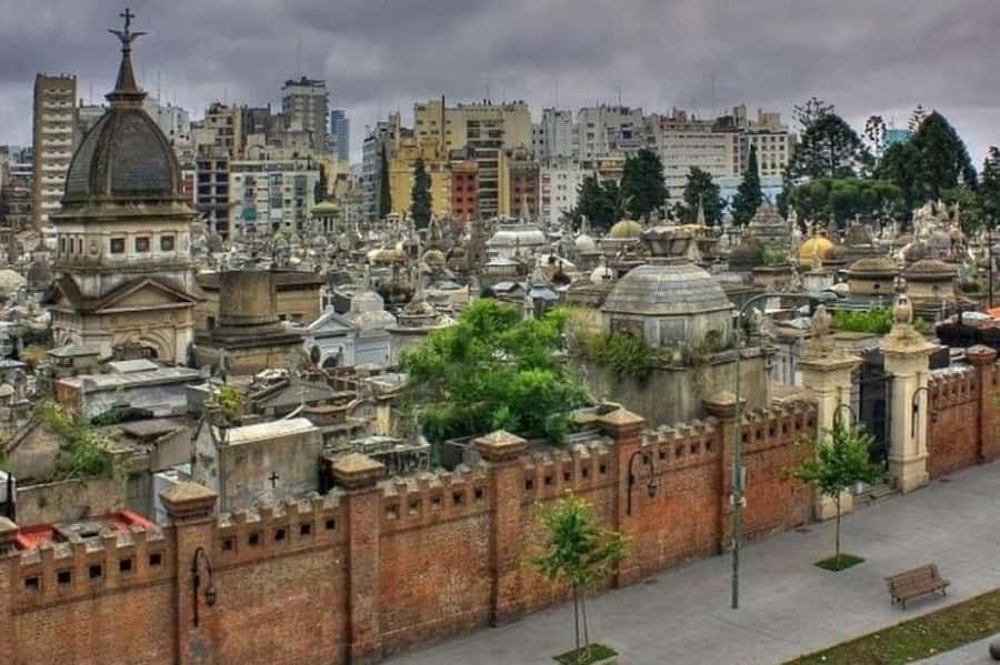 Buenos Aires: Montserrat, San Telmo, La Boca, and Puerto … - The guide experience: Alejandra’s history-to-street balance