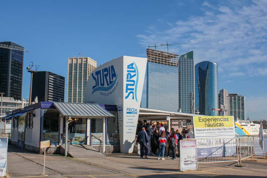 Buenos Aires: Navigation from Pto. Madero to La Boca - Audio guide in three languages: how the narration helps (and why it matters)