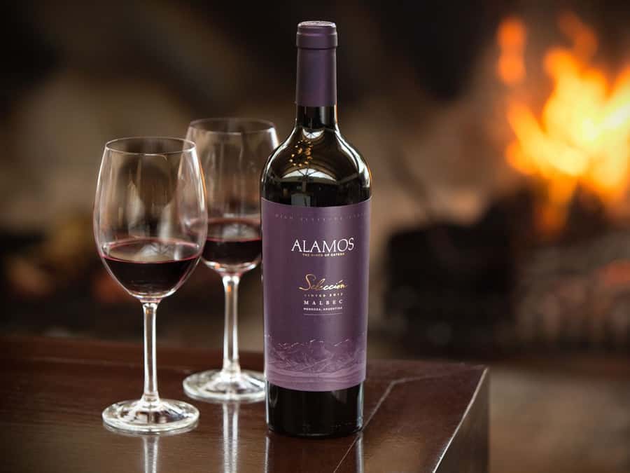 Buenos Aires: Palacio Barolo Guided Night Tour with Wine - Who should book this night tour, and who should skip it