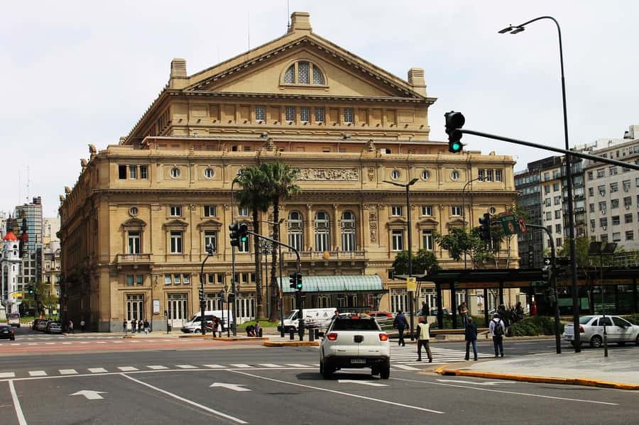 Buenos Aires: Panoramic Bus Tour - Price and value: is $55 for three hours a good deal?