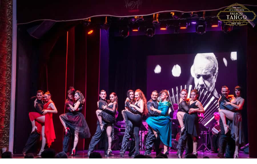 Buenos Aires: Piazzolla Tango Show with Optional Dinner - Galería Güemes: stepping into a 1915 Buenos Aires theater night