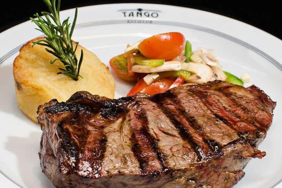 Buenos Aires: Tango Porteño Show Ticket with Dinner Option - Unlimited drinks: a smart perk, plus a simple rule set