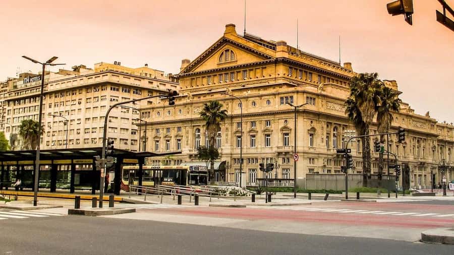 Buenos Aires: Teatro Colon Guided Tour - Group size and hearing the guide: plan for crowds