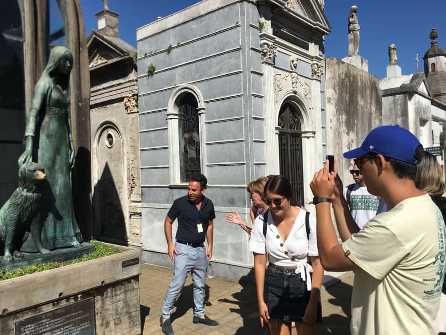 Buenos Aires:Small Group Tour AM & Sunset Open Bar Cruise PM - Downtown Buenos Aires: Colón Theater and Obelisk on 9 de Julio Avenue