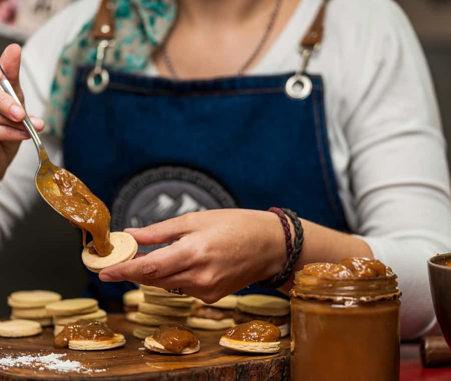 City Tour 12 Puntos Con degustación de Dulce de Leche - Buenos Aires in 5 Hours: The 12-Stop Concept That Works