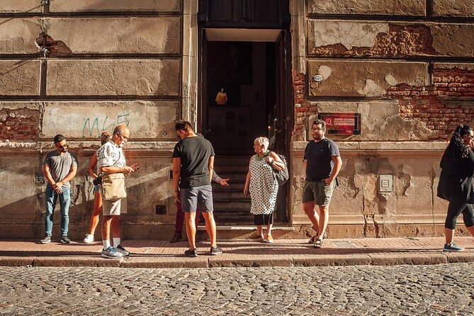 Experience The Essence of Buenos Aires in San Telmo - Mercado San Telmo: The Market Where Antiques and Food Share the Same Air