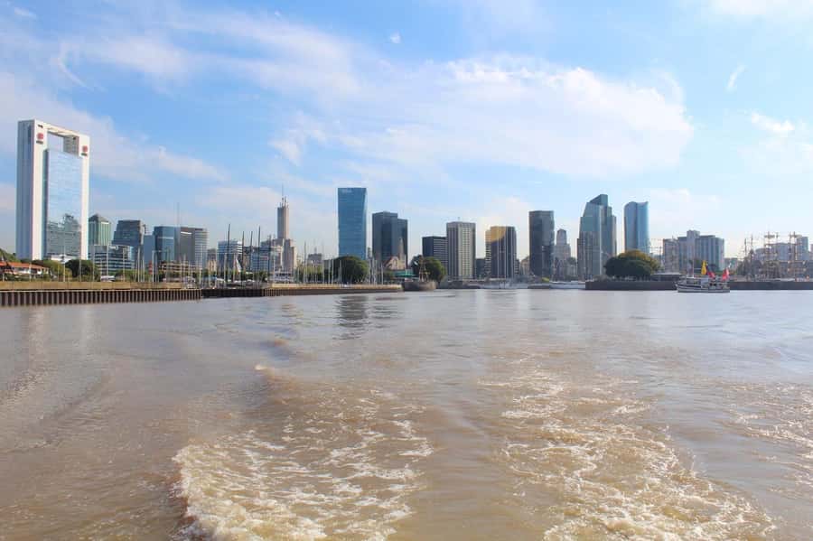 From Buenos Aires: Tigre & Delta with Sailing Premium Tour - The sailing stretch: 1 hour 50 minutes of river views (and an audio guide)