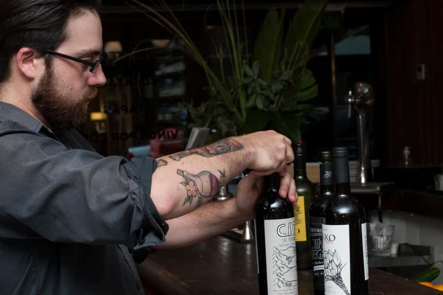 Fun Argentine Wine and Food Premium Tasting - Practical rules that affect your comfort