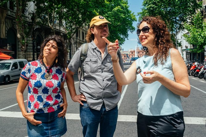 Highlights & Hidden Gems With Locals: Best of Buenos Aires Private Tour - Why this private Buenos Aires walk feels personal