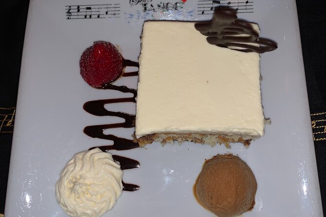Mr. Tango in Buenos Aires - Why Señor Tango is a strong “first tango show” choice