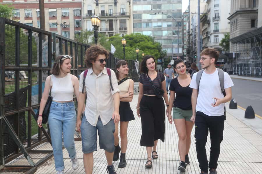 Nazis in Buenos Aires: a historical walking tour - Following the route: meeting at Juana Azurduy, ending at Israel’s memorial plaza