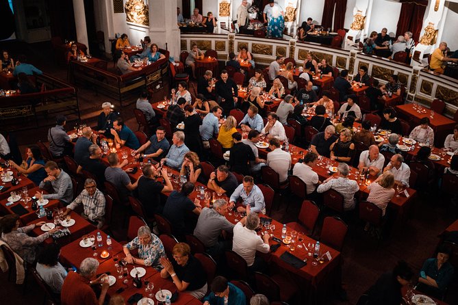Palacio Tango: Tango Show at the Piazzolla Theater - Drinks, tips, and the “cheap alcohol” concern