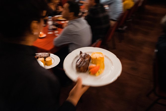 Palacio Tango: Tango Show at the Piazzolla Theater - What your night looks like: dinner, wine, and the wait for the show