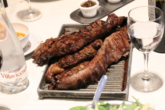 Parrilla Tour San Telmo - Meeting point and the 3-hour rhythm in San Telmo