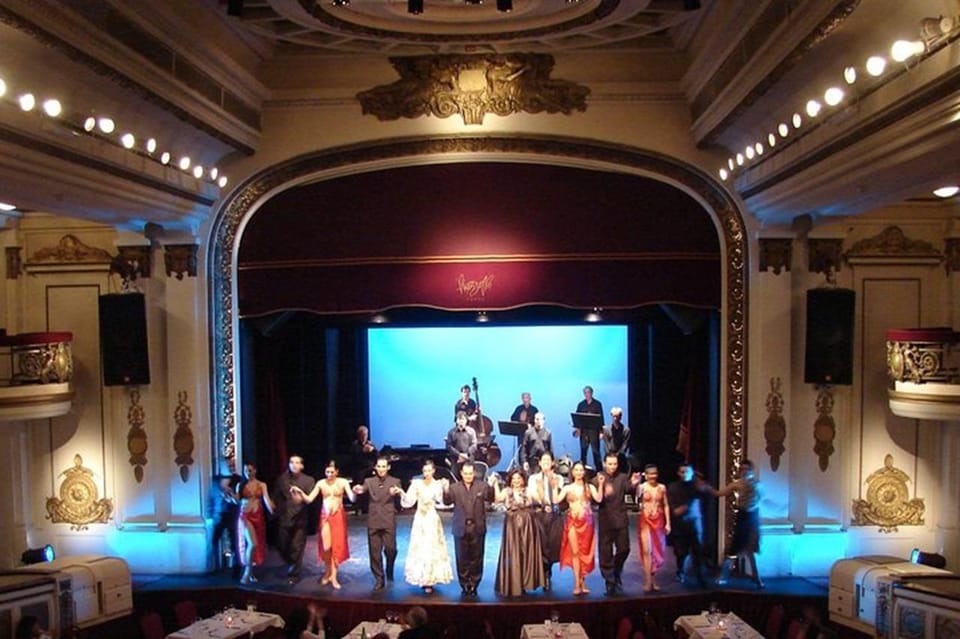 Piazzolla Tango Show in Buenos Aires (with optional dinner) - Getting there in Buenos Aires: Florida 165 and optional pickup zones