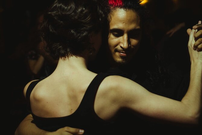 Private Underground Tango Immersion - The 9:30 pm tango lesson: mechanics, Ocho practice, and milonga codes