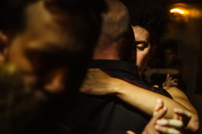 Private Underground Tango Immersion - The short transport to the milonga and your place at the table