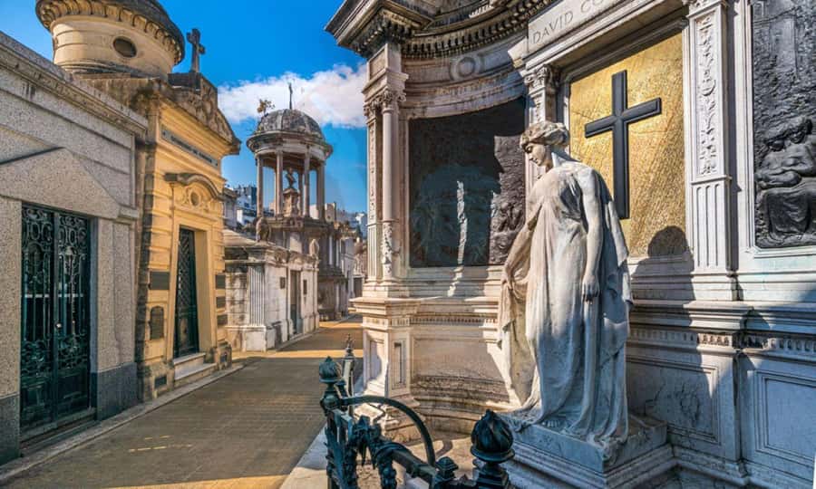 Recoleta & Cemetery for curious people - FAQ