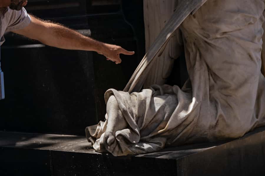 Recoleta Cemetery - Small Group Tour of History & Secrets - Who Should Book This Recoleta Cemetery Tour?