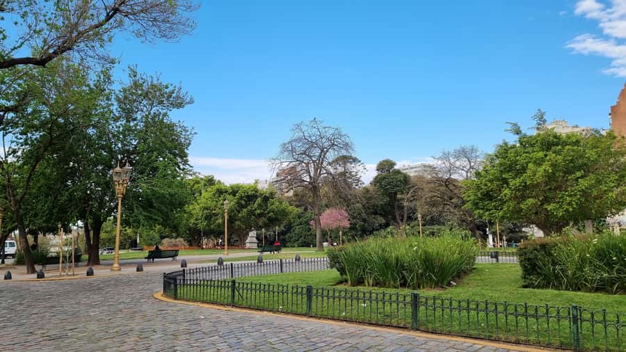 Recoleta Walking Tour and Live Jazz Show - The jazz club payoff: intimate live music and a real local-night vibe