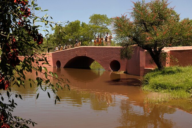 Tailor-made Day Tour to San Antonio de Areco & Estancia El Ombu - La Olla de Cobre: chocolate and alfajores as part of the culture