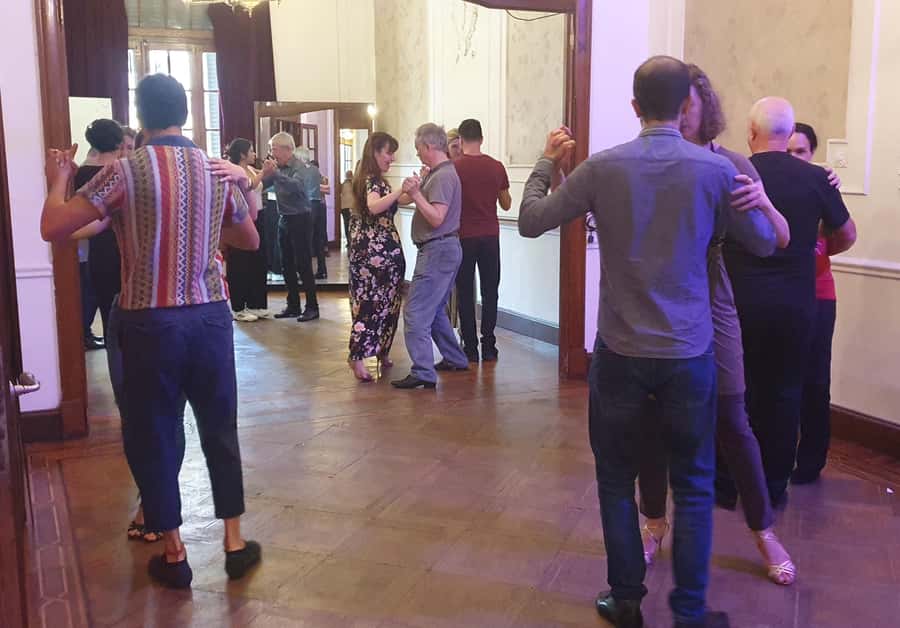 Tango Lesson in Buenos Aires with professional dancers - Live Tango Exhibition: Watching Helps You Fix What You Can’t Yet Feel