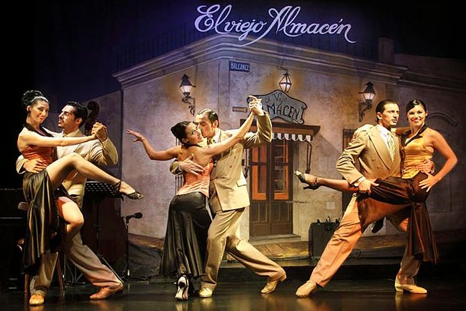 Tango Show: "El Viejo Almacén" - Inside El Viejo Almacén: orchestra sound, candlelit vibe, and seats