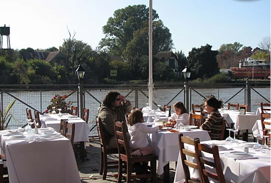 Tigre with Lunch overlooking the River and Navigation - Key things that make this tour worth your time