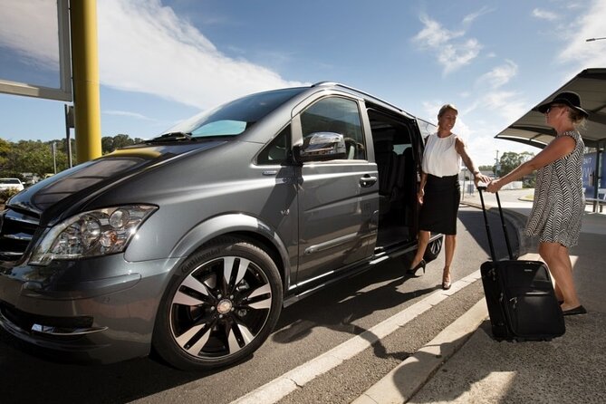 Transfer Buenos Aires Downtown Hotel to Domestic (AEP) or Cruise Terminal - Driver Skills and Vehicle Comfort: More Than a Nicety