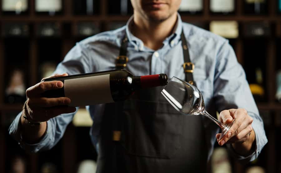 Wine Tasting in Buenos Aires - How the Tasting Feels: Pacing, Info Level, and the Bar-Style Setting